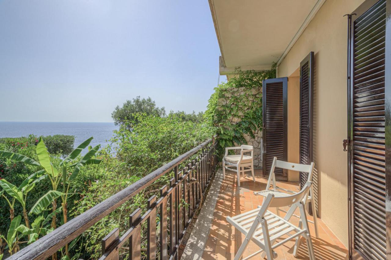 Villa Infinity Vista Mare E Relax Таормина Экстерьер фото